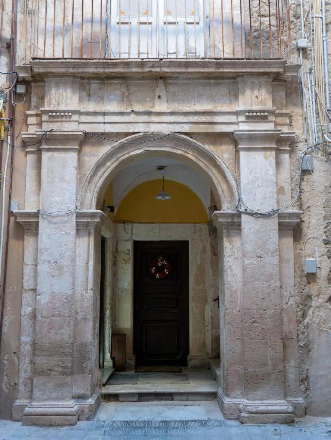2 Soru Ortigia Holiday Home - Attico Con Terrazza Syracuse Exterior photo